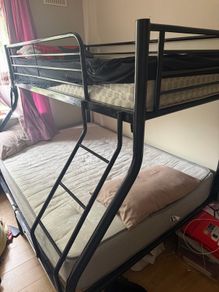 bunk bed
