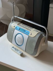 Sony CFD-E100L Boombox CD Radio Cassette with Remote