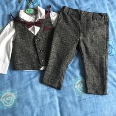 Boys 4 piece suit 6-9 months