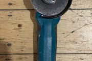 Makita grinder