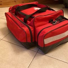 Medium Red Trauma Bag