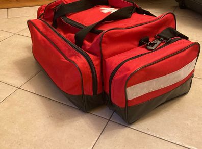 Medium Red Trauma Bag