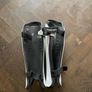 hockey shin guards Image 3
