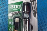 Rechargeable flashlight