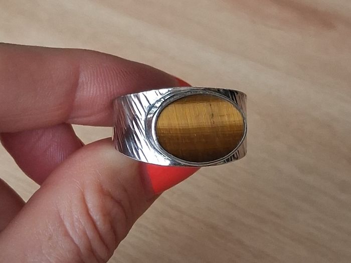 Handmade silver ring with tigers eye stone size Y