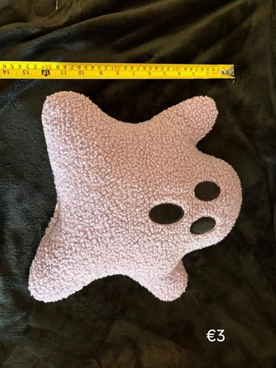 Halloween Decorations. Lights, Wreath, Fabric Decorations, etc