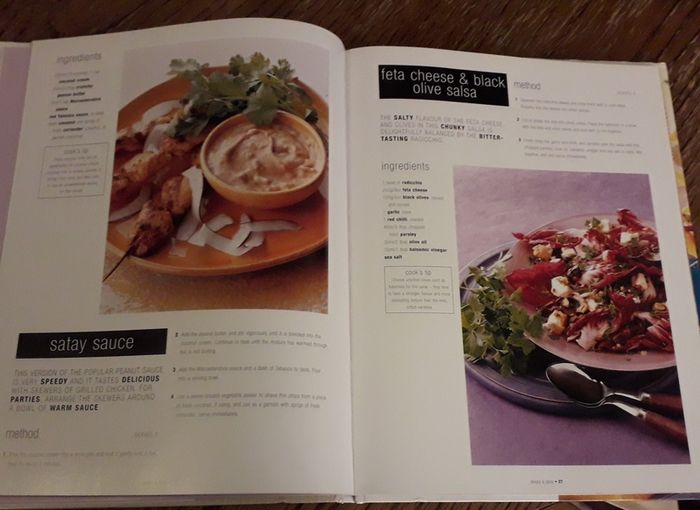Cook Book: Salsa, Dips & Relishes (Silvana Franco)  Hardback, 96 pages