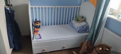 Baby cot