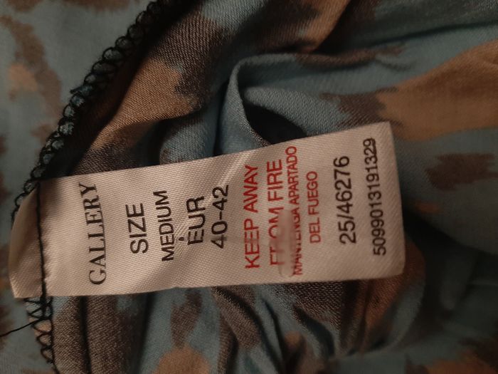Gallery Blue pattern dress - Medium