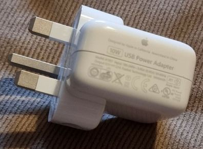 Apple A1357 10W USB Power Adapter Plug