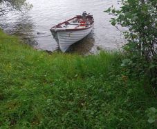 18ft lake boat lynch