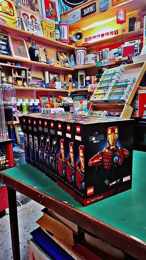 Star Wars and Marvel Lego