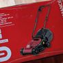 electric lawnmower Image 4