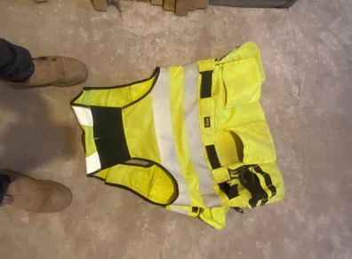 snickers tool vest