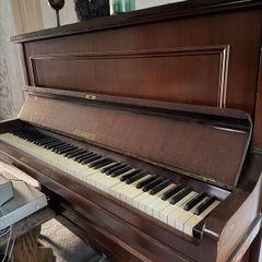 Upright Piano Steinmetz