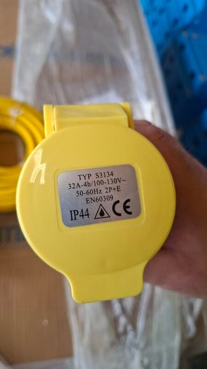 100 - 130v extension leads 32A