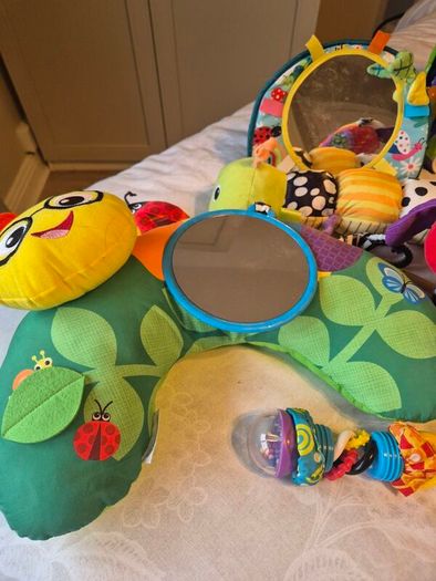 Baby / Newborn Toys Bundle  (0-1) including Little Tikes Crab & Vtech activity cube