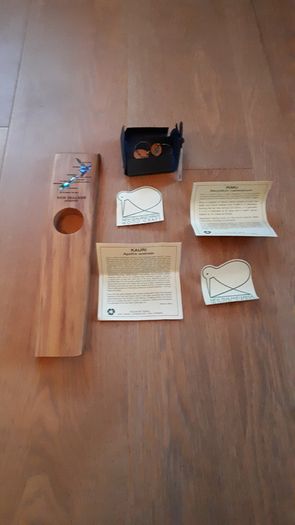 New Zealand Wine bottle holder - Brand New
