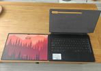 Galaxy Tab S8 Ultra 256GB + Premium Magnetic Keyboard  Keyboard
