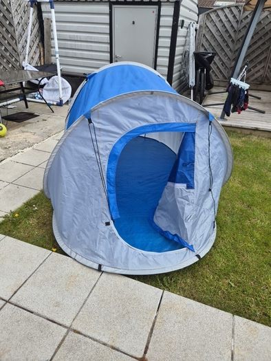 pop up tent