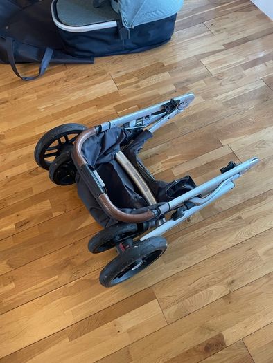 Uppababy Vista plus accessories