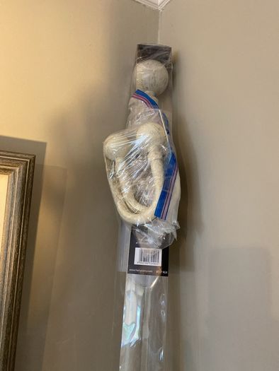 Curtain pole