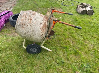 cement mixer