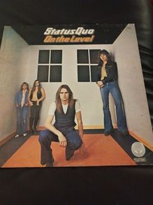 Status Quo On the level lp Irish press
