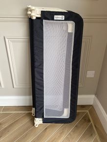 2 no. (Pair) of Safety 1st Portable Bed Guard