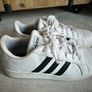 Adidas white trainers Image 4