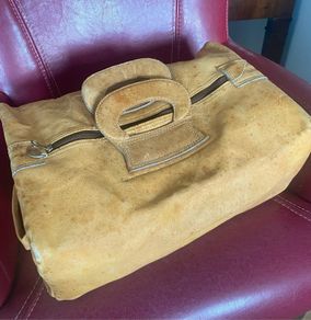 Quality Leather Sports/ Travel Bag
