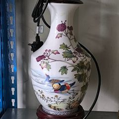 Chinese Porcelain Vase Table Lamp