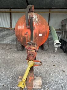 Abbey 1000 gallon slurry tanker