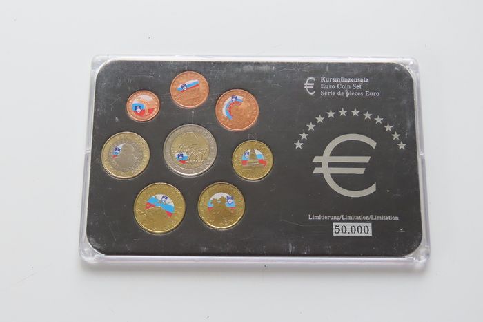 Slovenia first year euro coins set 2007 colour details