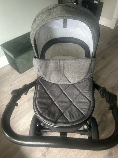 Venicci Travel System
