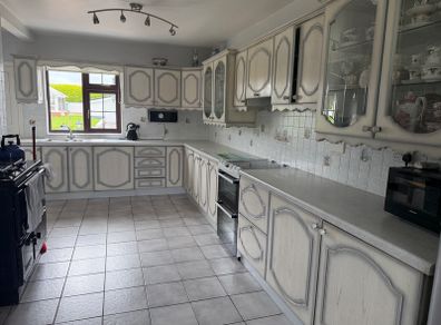 Kitchen for sale