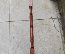 Used stairs spindles