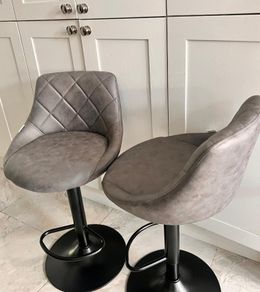 4 brand new chairs from Germany. No offers