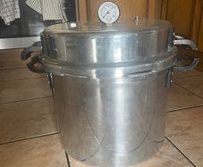 pressure cooker