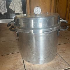 pressure cooker