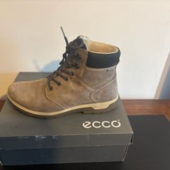 Ecco -41