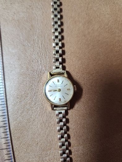 vintage gold watch