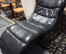 leather gamer lounge chair