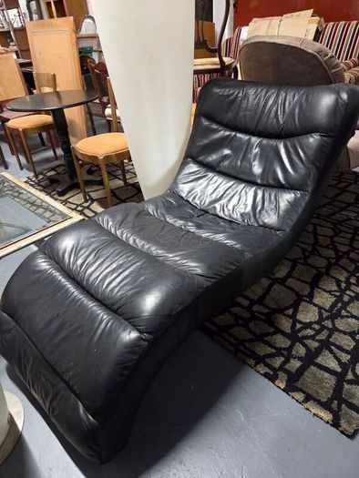leather gamer lounge chair