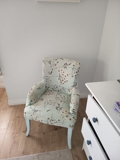 chair