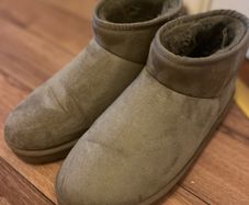 UGGS Primark size 41