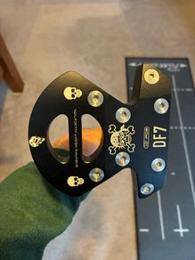 Zero torque putter