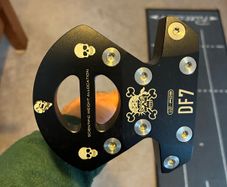 Zero torque putter
