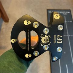 Zero torque putter