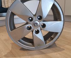 Genuine 16 inches Renault Fluence Alloy Wheel (6.5J x 16 ET47) - single wheel - Used - As-Is